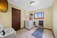 215 Wake Island Drive, Amherst, WI 54406