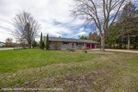 215 Wake Island Drive, Amherst, WI 54406