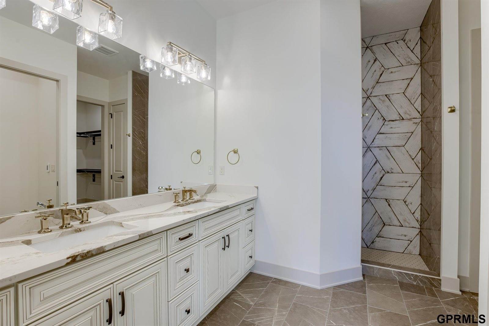 6318 North 295 Street, Valley, NE 68064