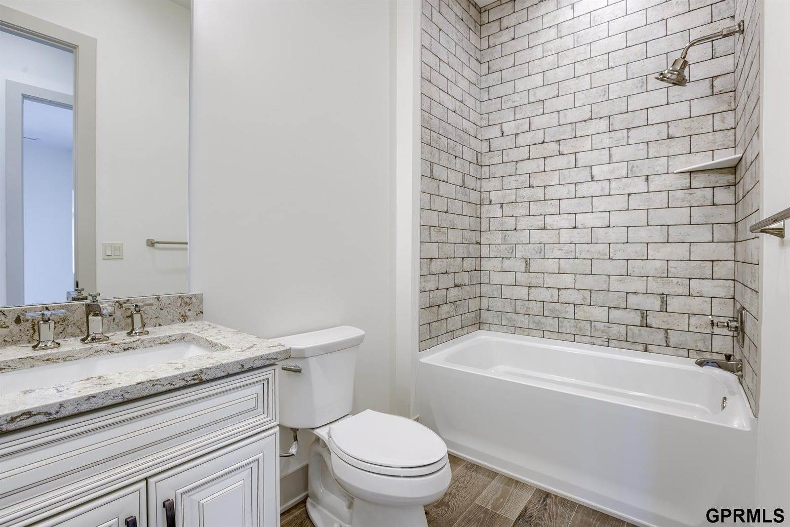 6318 North 295 Street, Valley, NE 68064