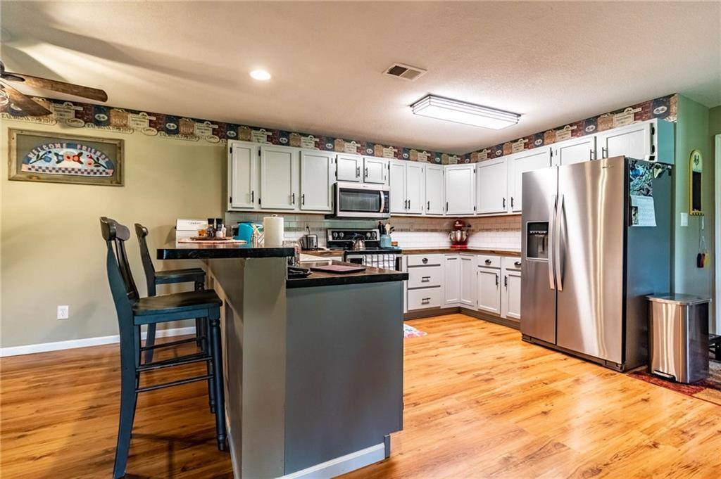 608 NW 1001st Road, Urich, MO 64788