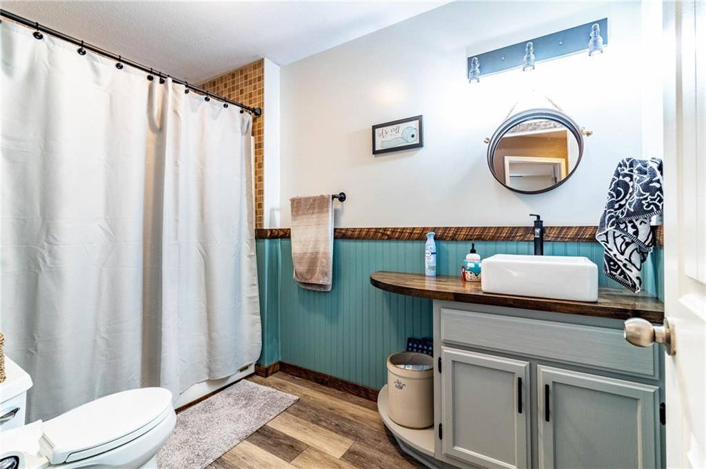 608 NW 1001st Road, Urich, MO 64788