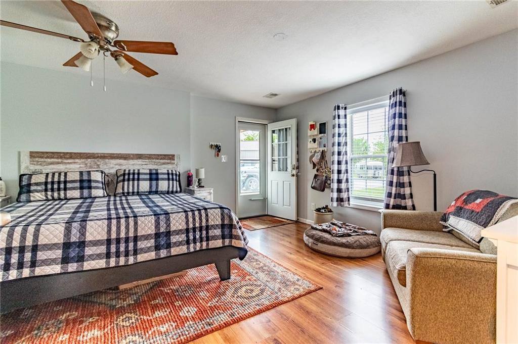 608 NW 1001st Road, Urich, MO 64788