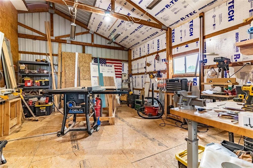 608 NW 1001st Road, Urich, MO 64788