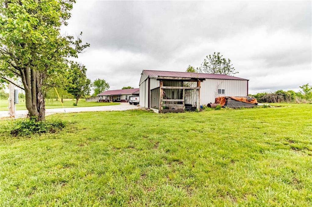 608 NW 1001st Road, Urich, MO 64788