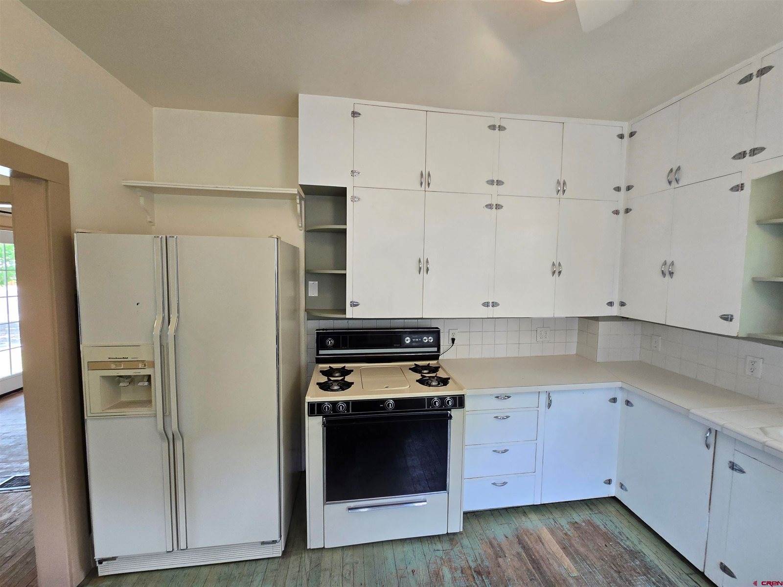 1202 S 1st Street, Montrose, CO 81401