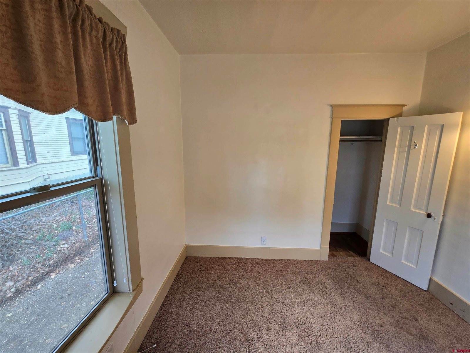 1202 S 1st Street, Montrose, CO 81401