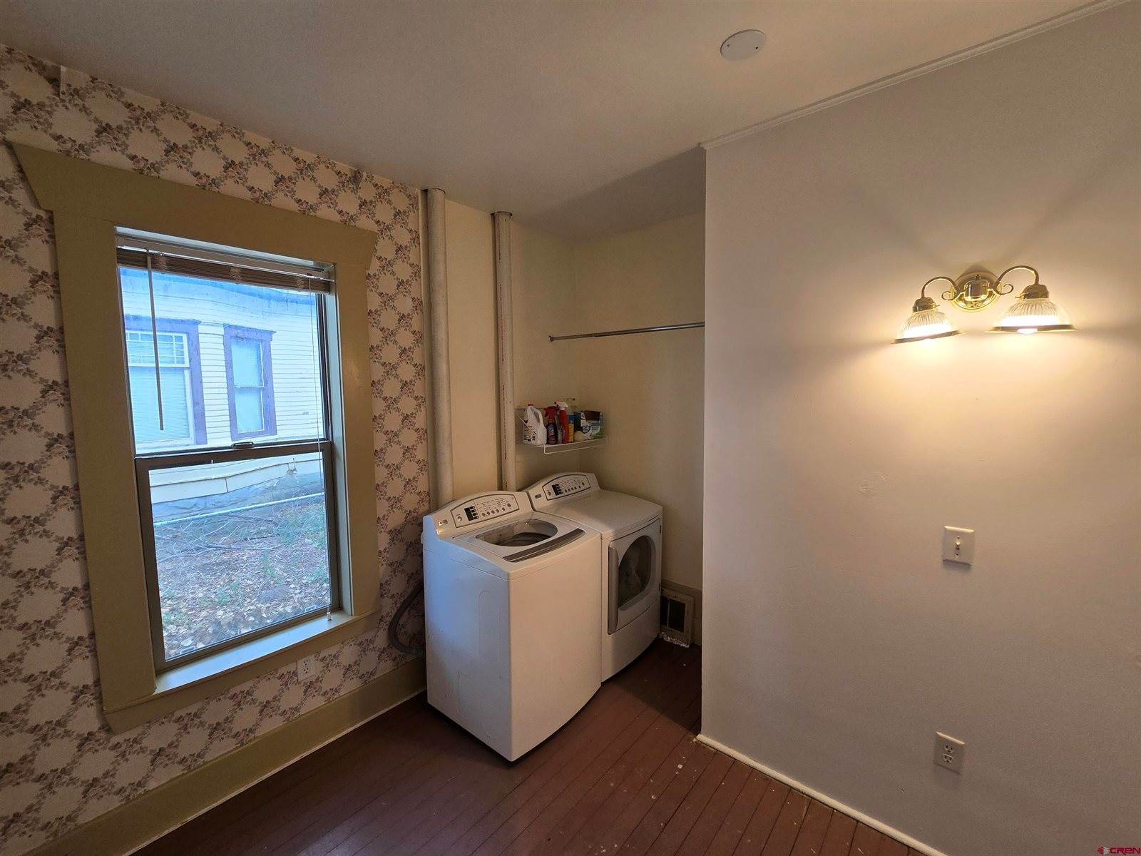 1202 S 1st Street, Montrose, CO 81401