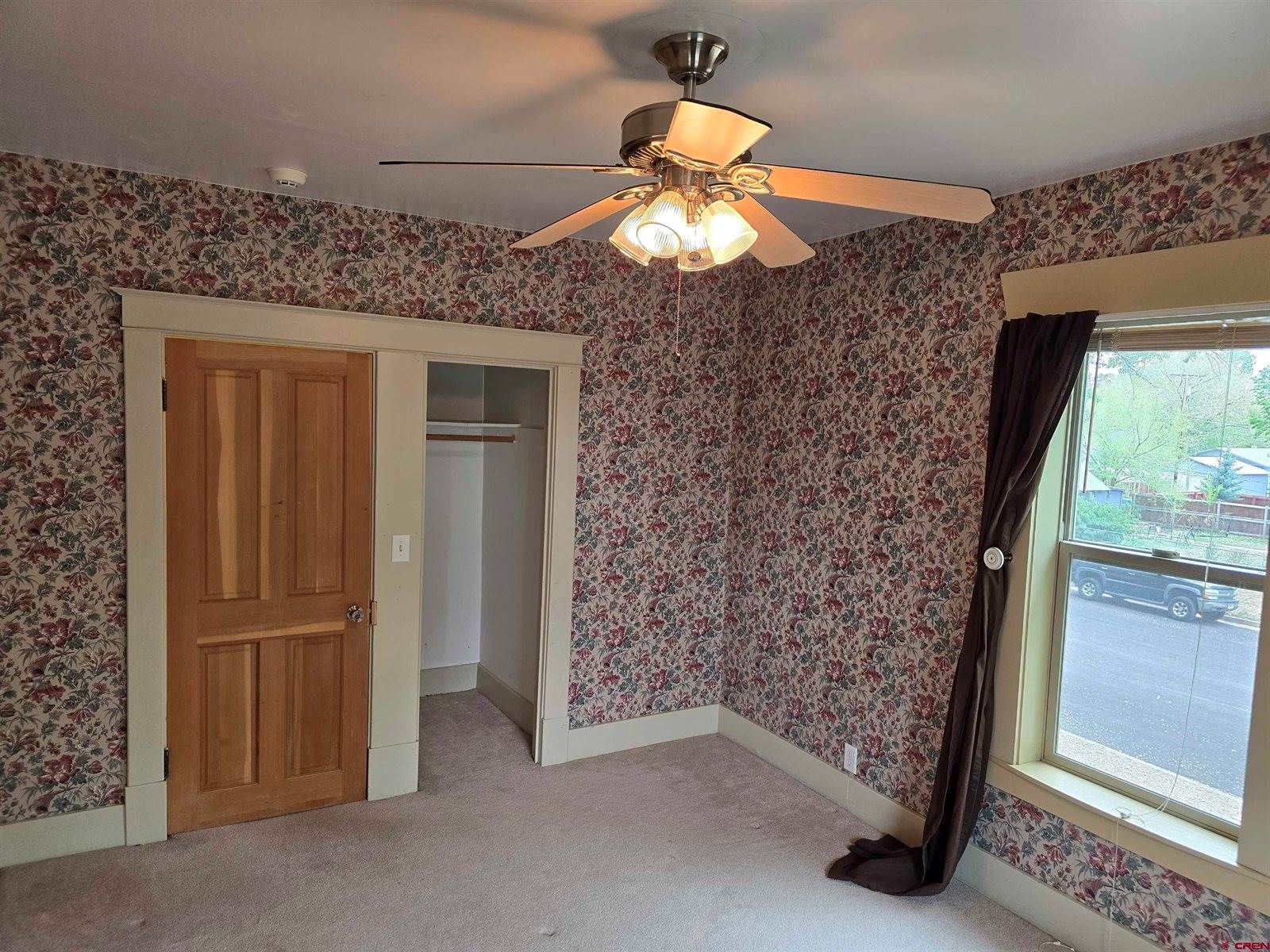 1202 S 1st Street, Montrose, CO 81401