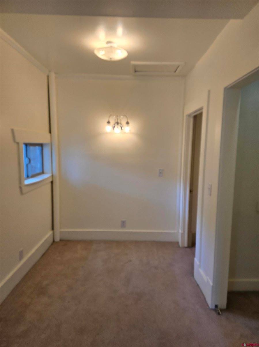 1202 S 1st Street, Montrose, CO 81401