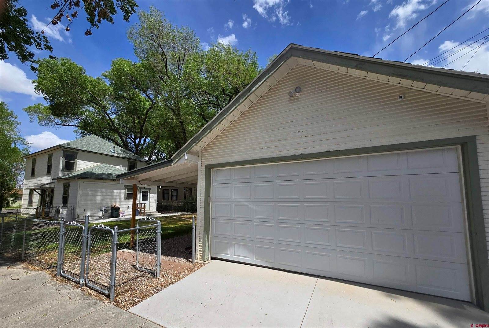 1202 S 1st Street, Montrose, CO 81401