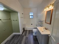 1202 S 1st Street, Montrose, CO 81401