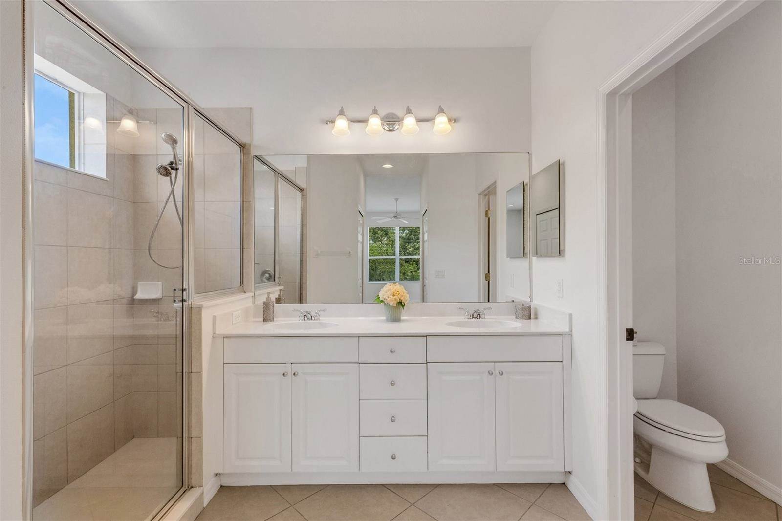 5633 Key Largo Court, Bradenton, FL 34203