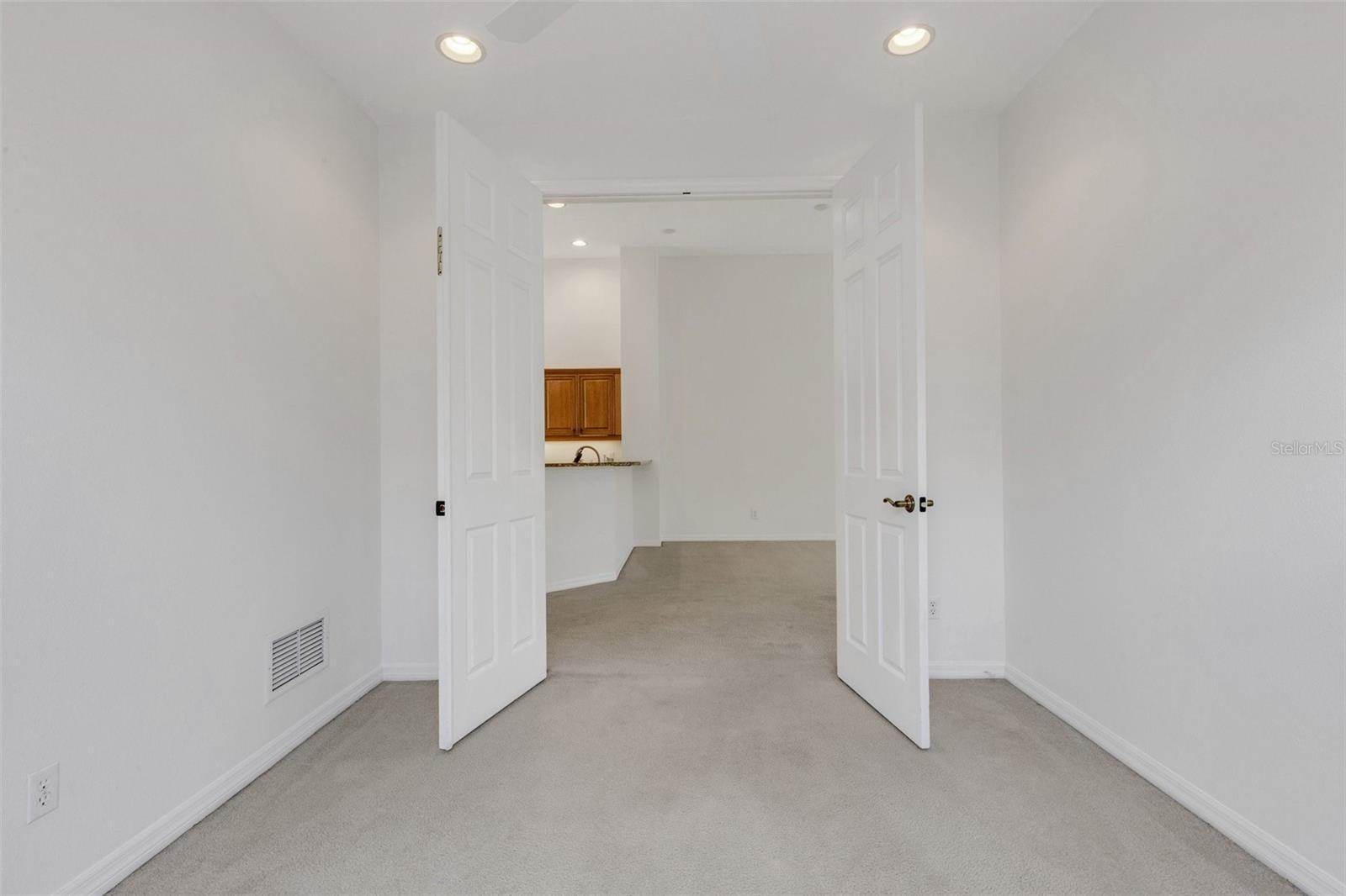 5633 Key Largo Court, Bradenton, FL 34203