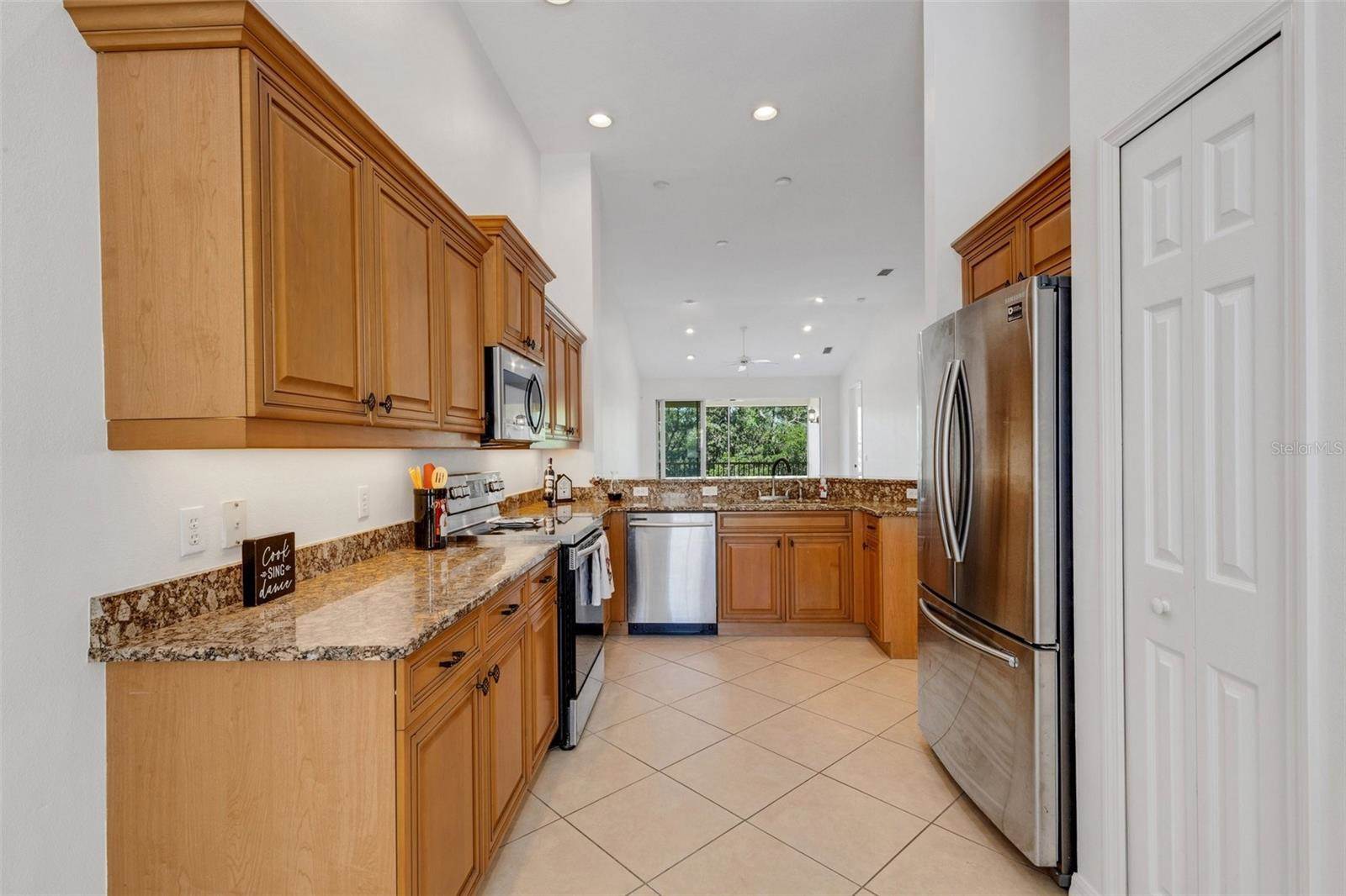 5633 Key Largo Court, Bradenton, FL 34203