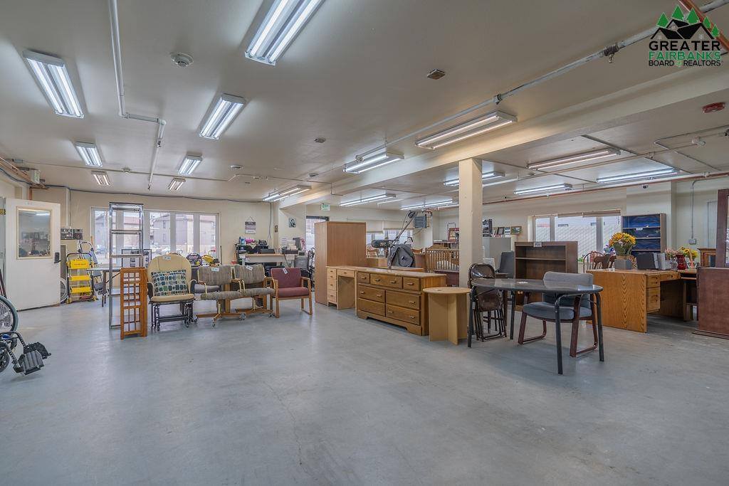 609 Third Street, Fairbanks, AK 99701