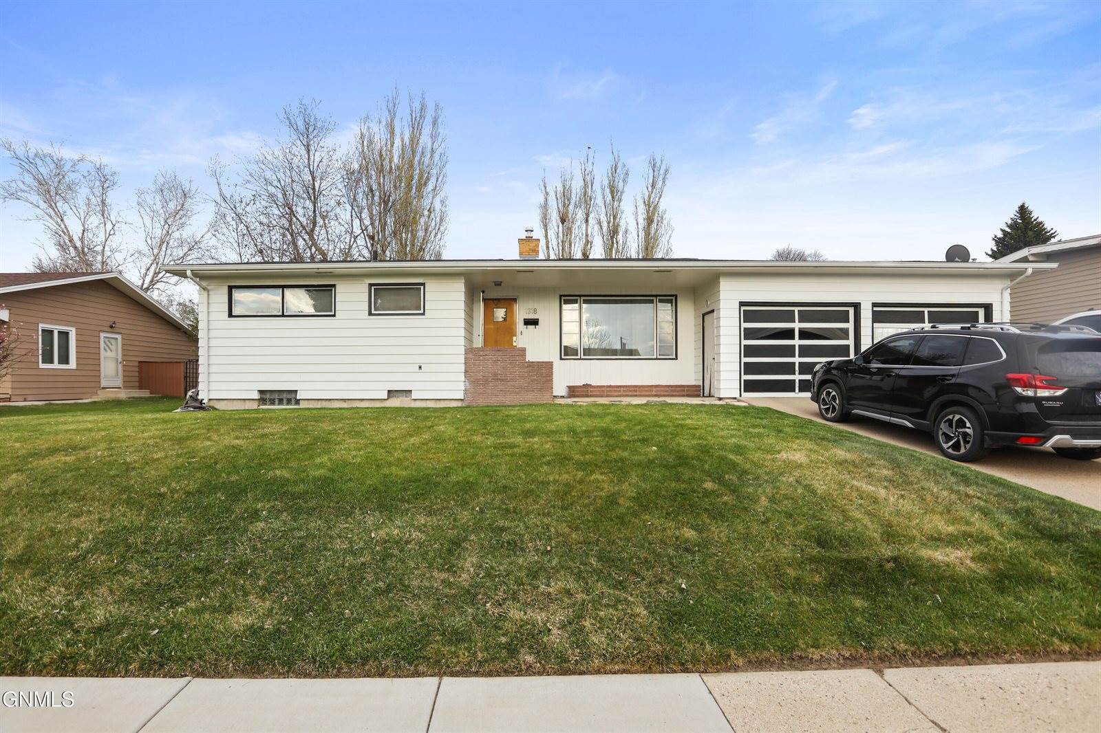 1318 4th Avenue East, Williston, ND 58801