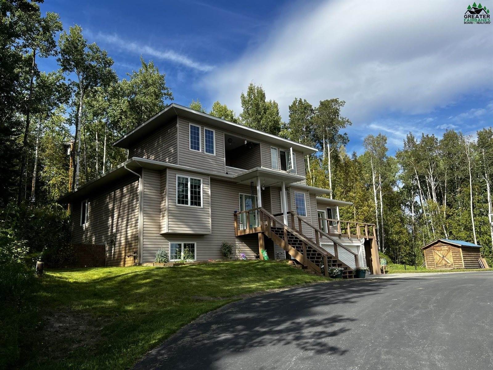 570 Knightsbridge Road, Fairbanks, AK 99709