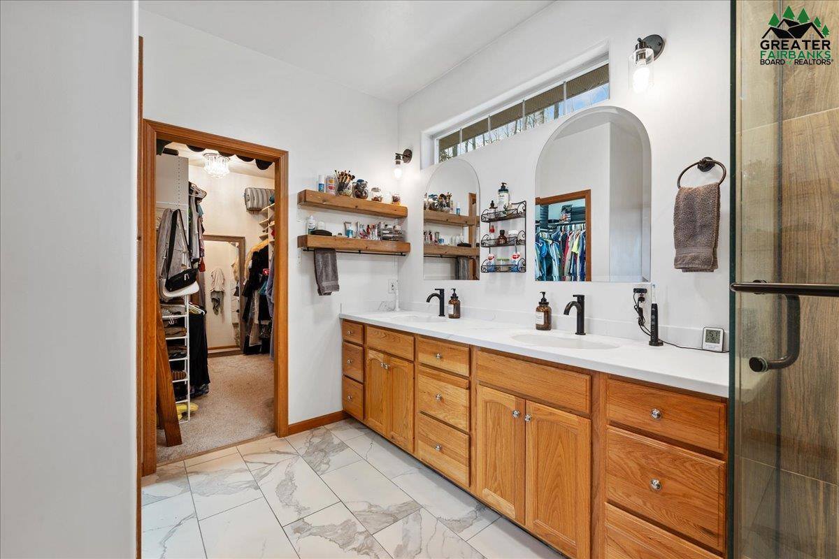 570 Knightsbridge Road, Fairbanks, AK 99709