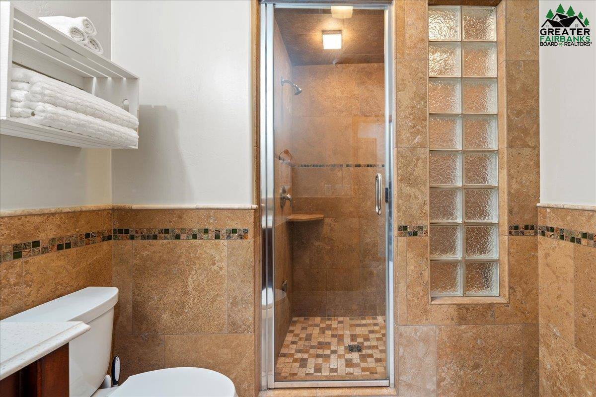 570 Knightsbridge Road, Fairbanks, AK 99709