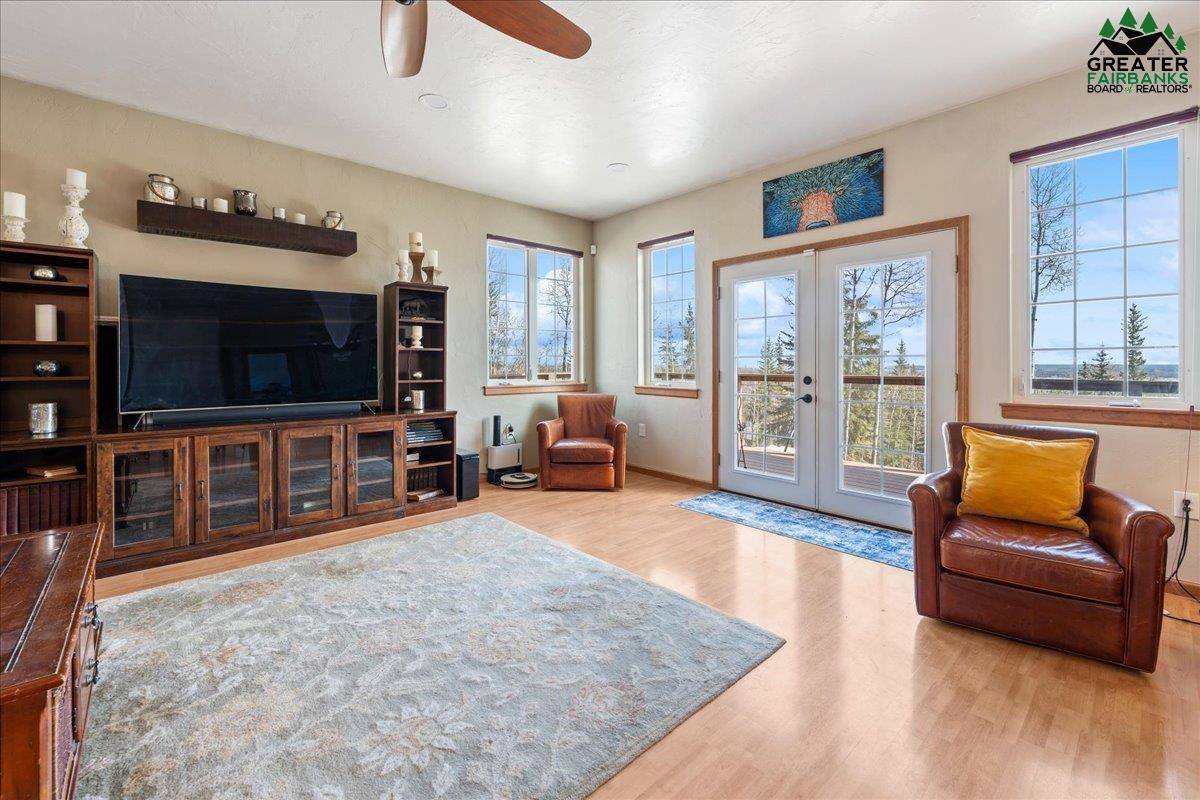 570 Knightsbridge Road, Fairbanks, AK 99709