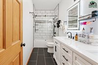 570 Knightsbridge Road, Fairbanks, AK 99709