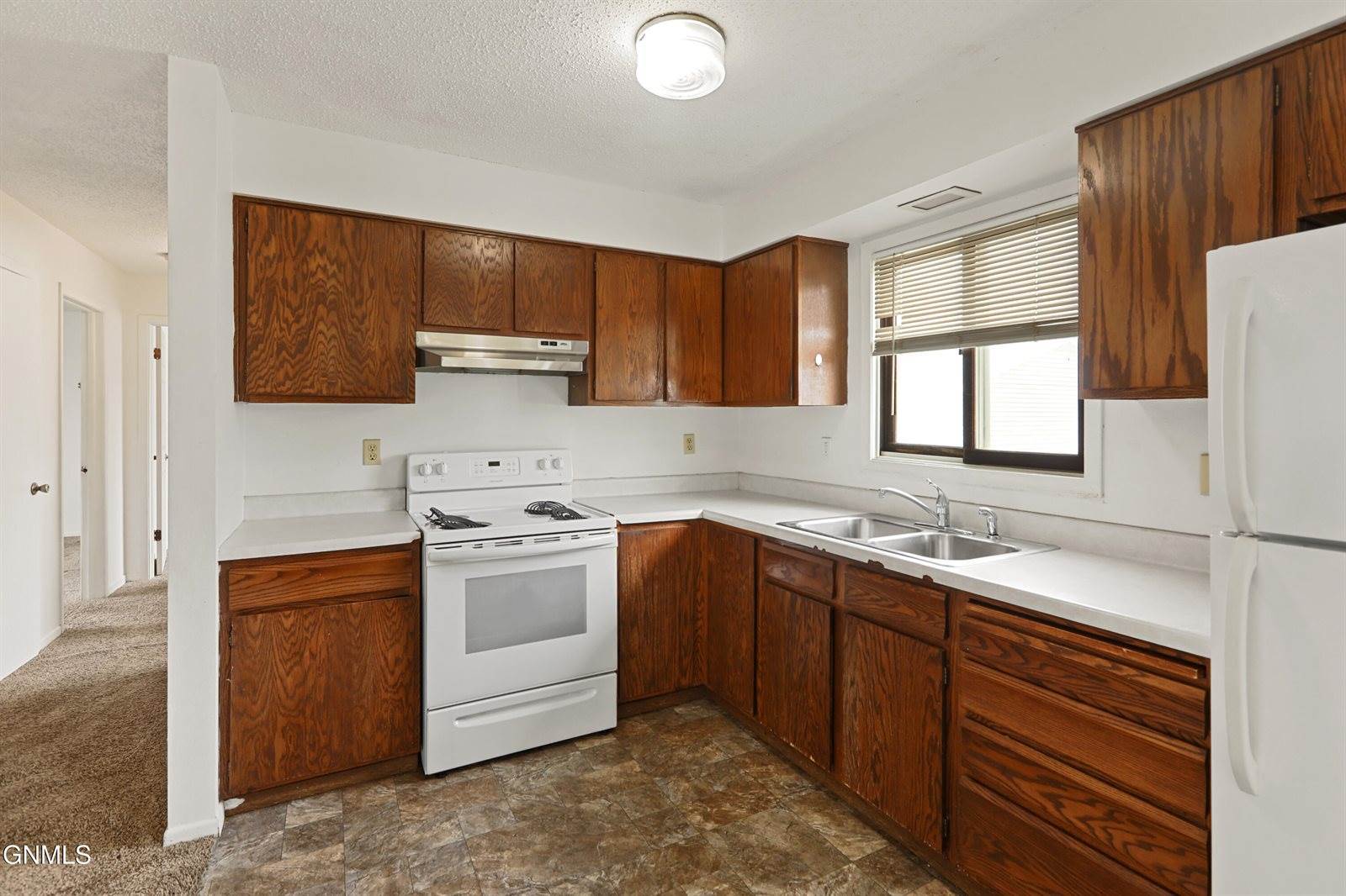 504 26th Street East, Williston, ND 58801