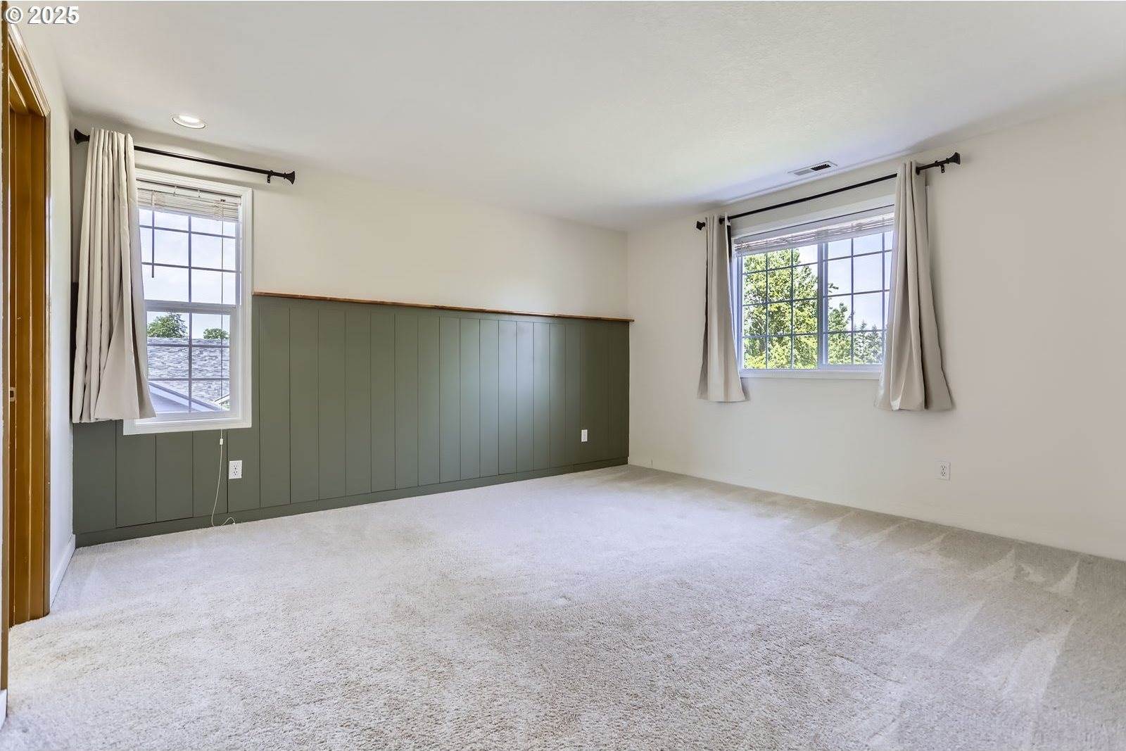 18843 Hein St, Oregon City, OR 97045