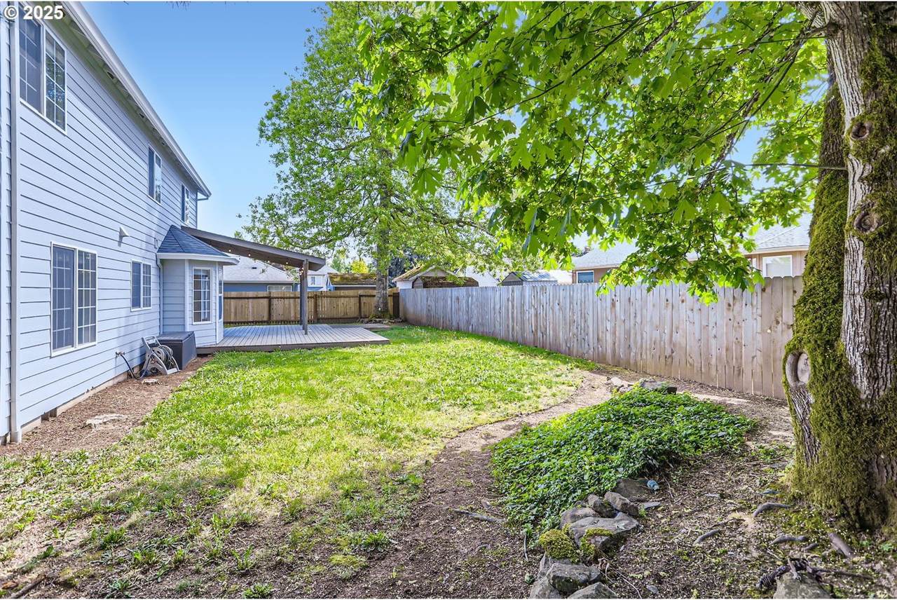 18843 Hein St, Oregon City, OR 97045