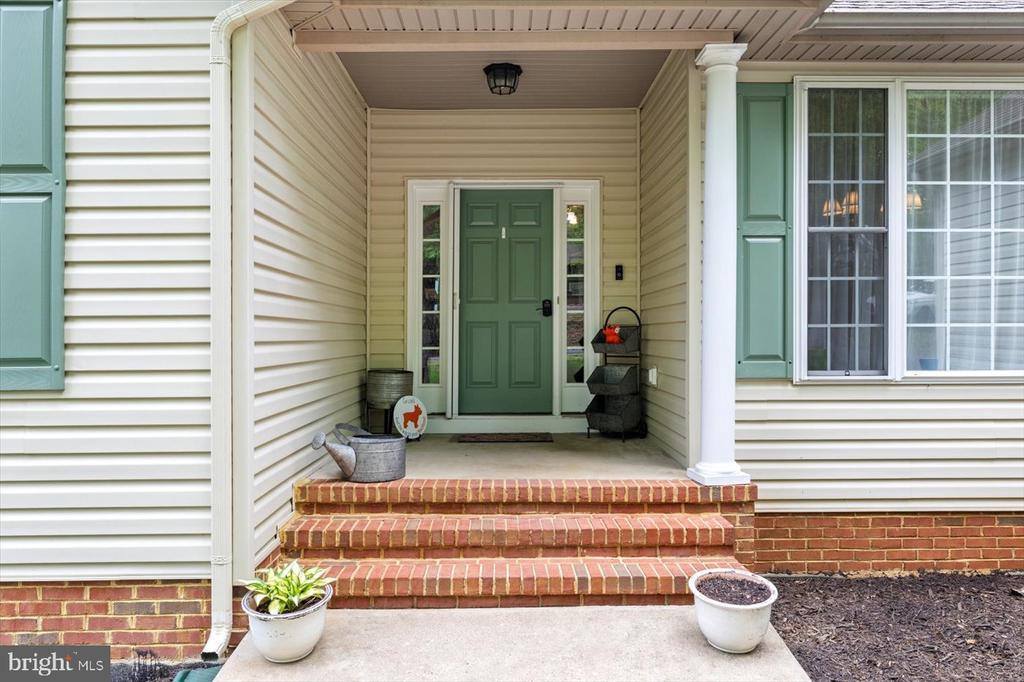 111 Independence Street, Locust Grove, VA 22508