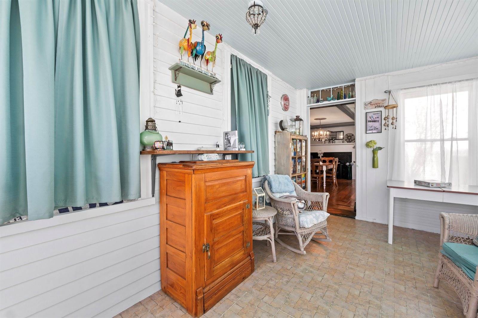 98 & 100 Main Street, Winthrop, ME 04364