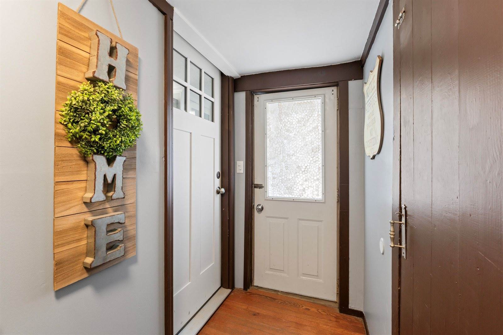 98 & 100 Main Street, Winthrop, ME 04364