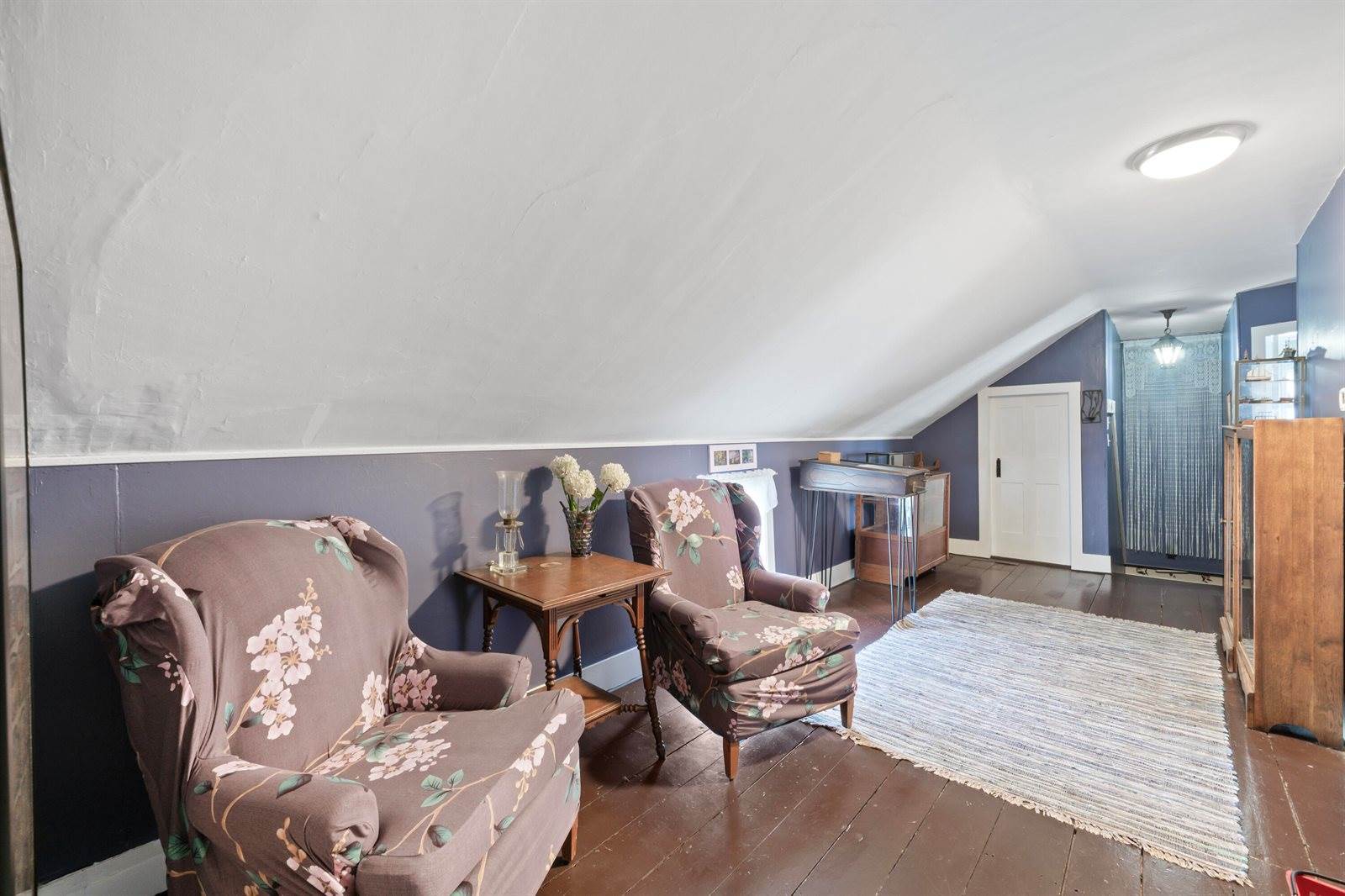 98 & 100 Main Street, Winthrop, ME 04364