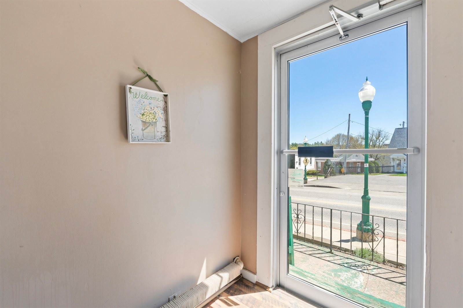 98 & 100 Main Street, Winthrop, ME 04364