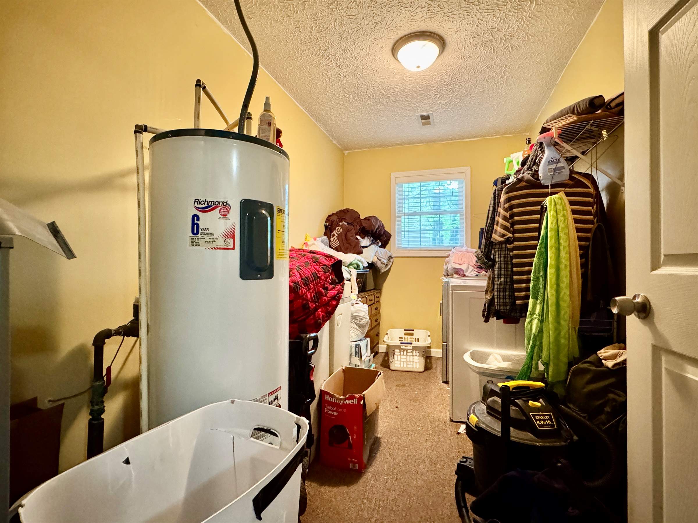 1310 Orange Rd, Ashland, OH 44805