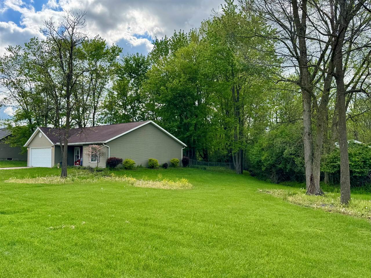 1310 Orange Rd, Ashland, OH 44805