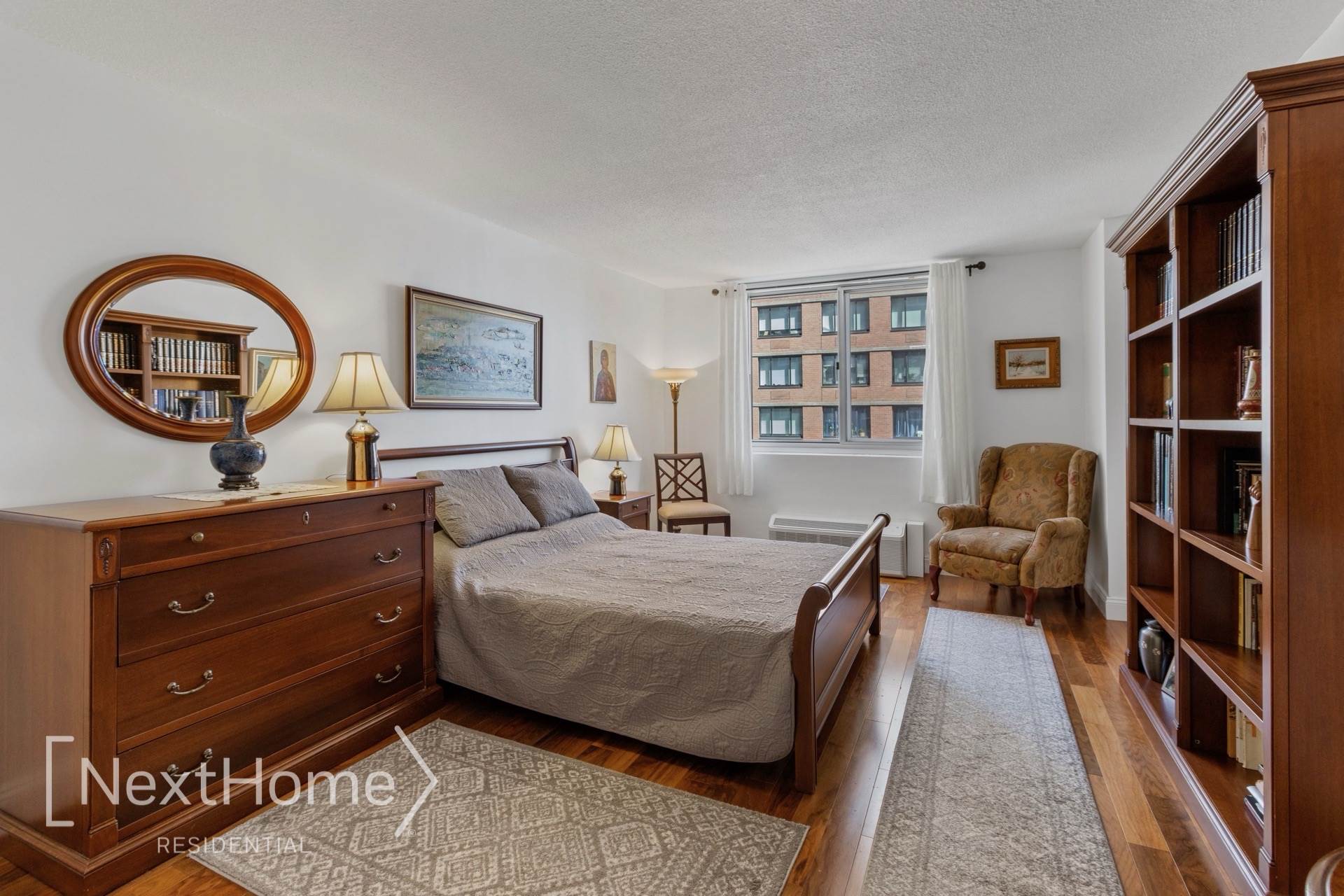 345 East 93rd Street #20A, New York, NY 10128