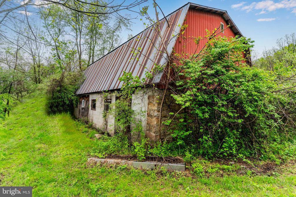 592 Klinger Hollow Road, Liverpool, PA 17045