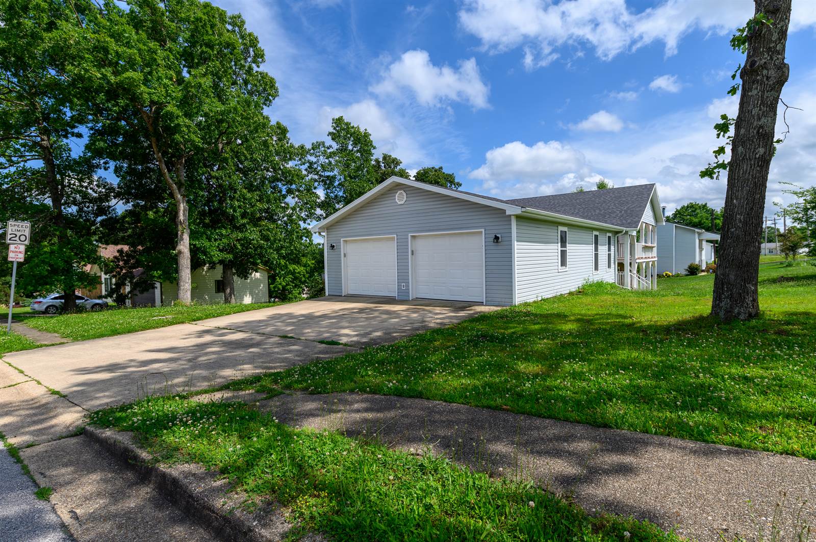 109 Phoenix Avenue, Saint Robert, MO 65584