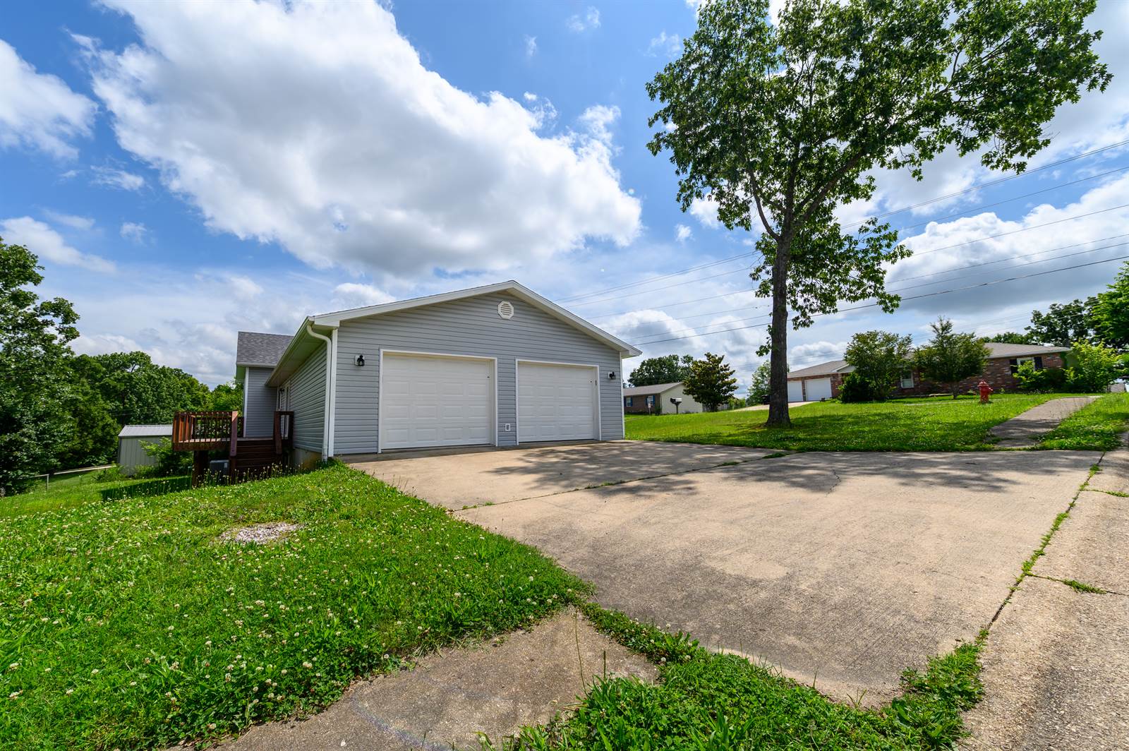 109 Phoenix Avenue, Saint Robert, MO 65584