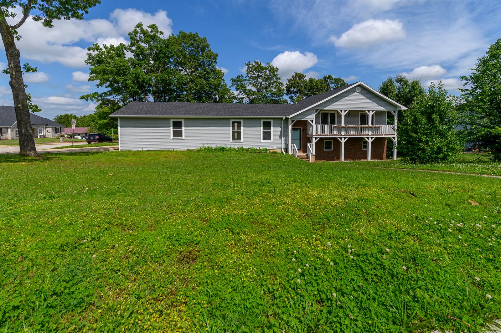 109 Phoenix Avenue, Saint Robert, MO 65584