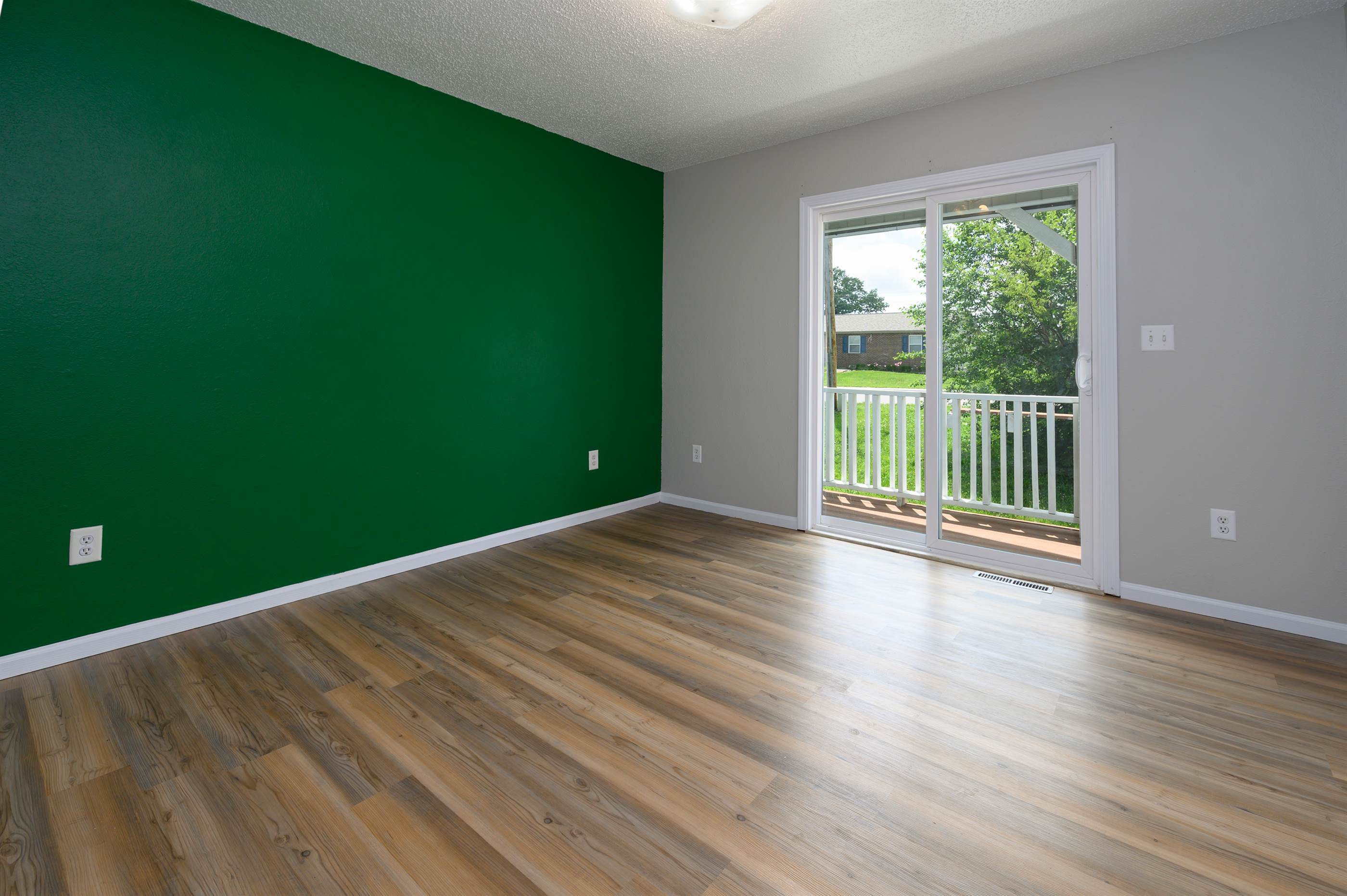 109 Phoenix Avenue, Saint Robert, MO 65584