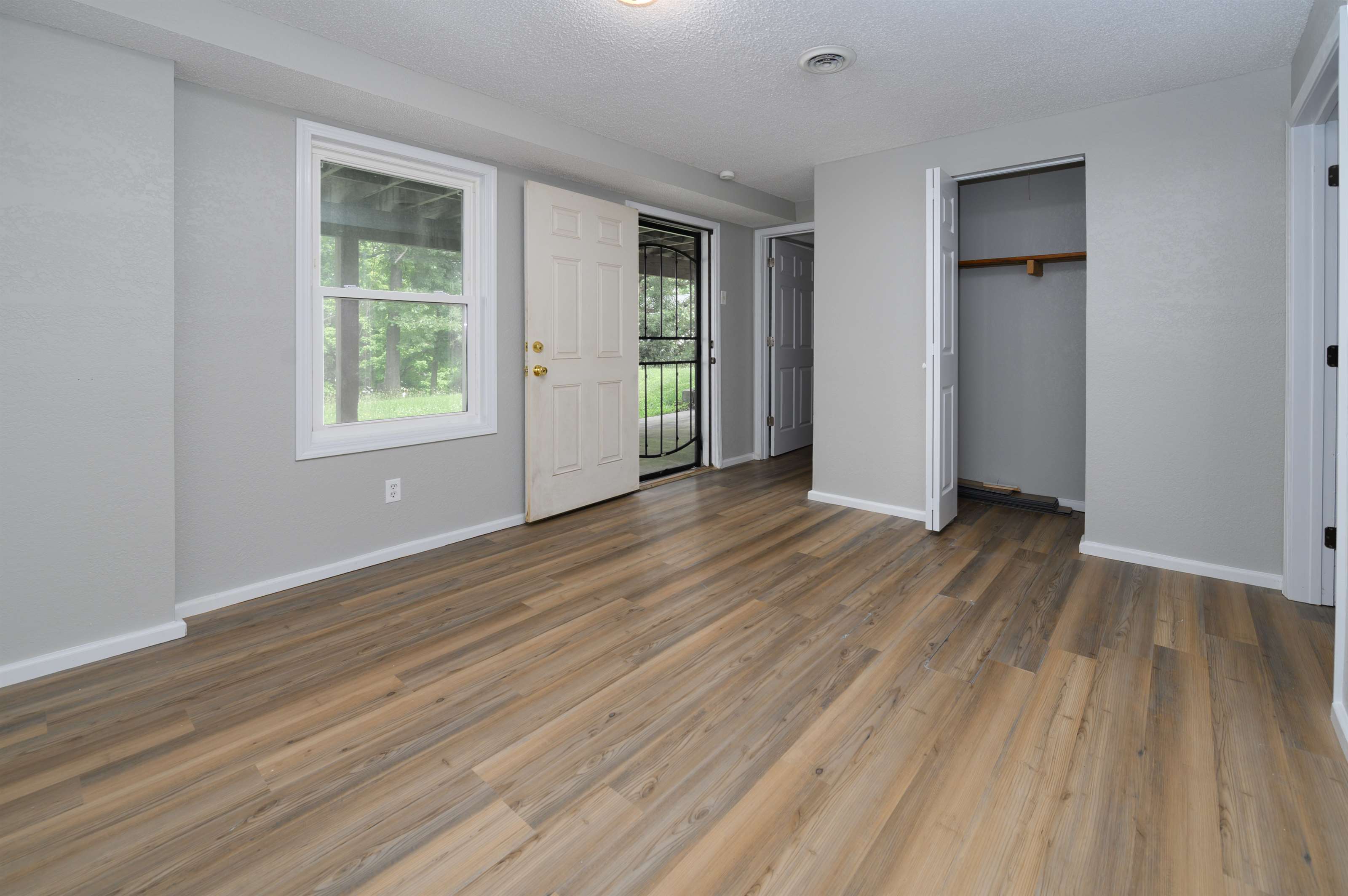 109 Phoenix Avenue, Saint Robert, MO 65584