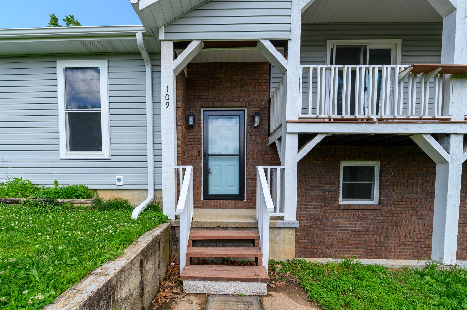 109 Phoenix Avenue, Saint Robert, MO 65584