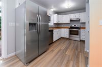 109 Phoenix Avenue, Saint Robert, MO 65584