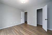 109 Phoenix Avenue, Saint Robert, MO 65584