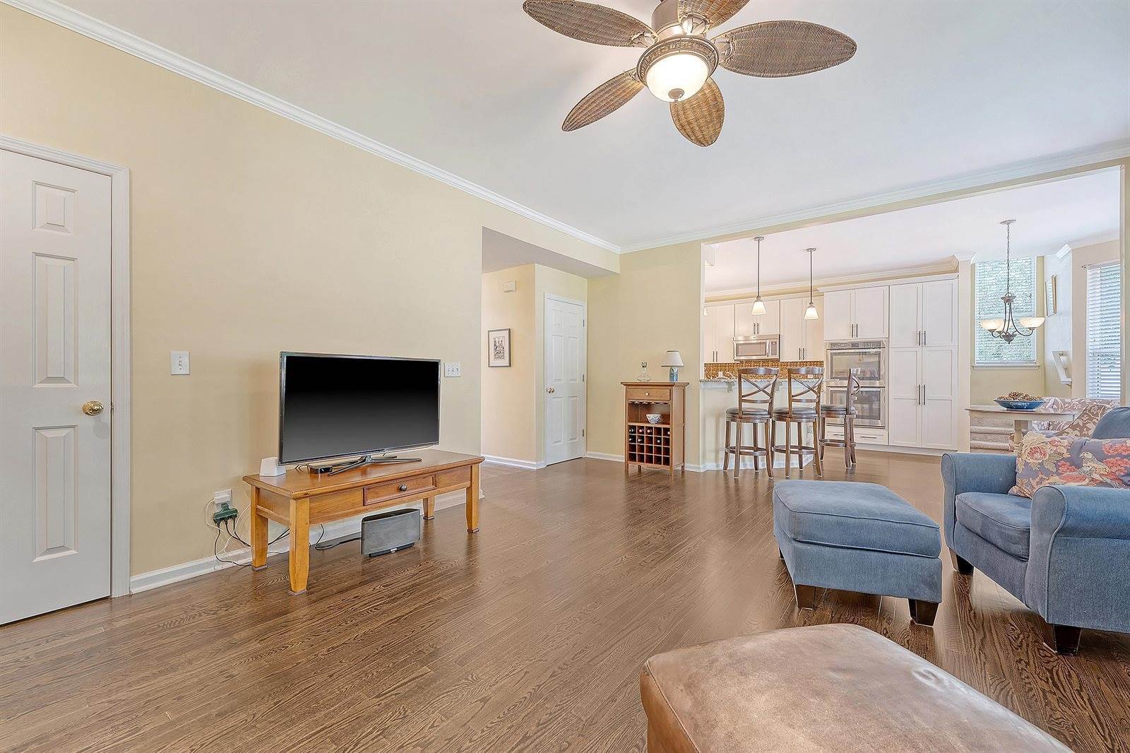 322 Clubview Road, Summerville, SC 29485