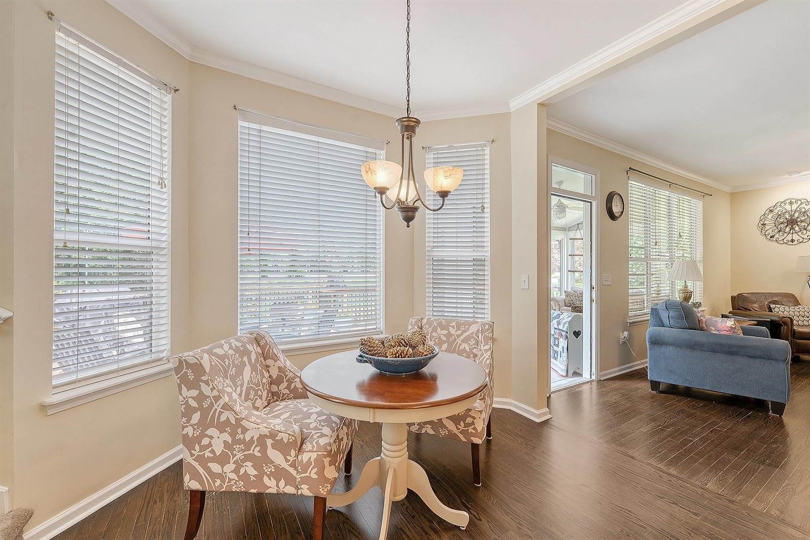 322 Clubview Road, Summerville, SC 29485