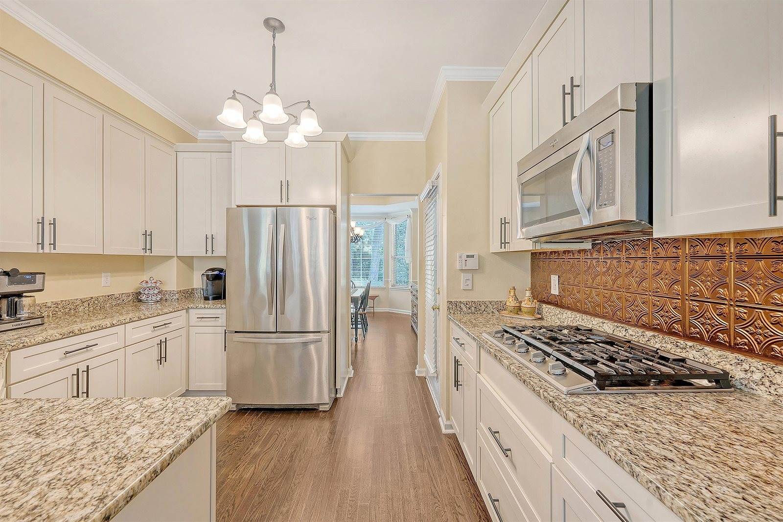 322 Clubview Road, Summerville, SC 29485