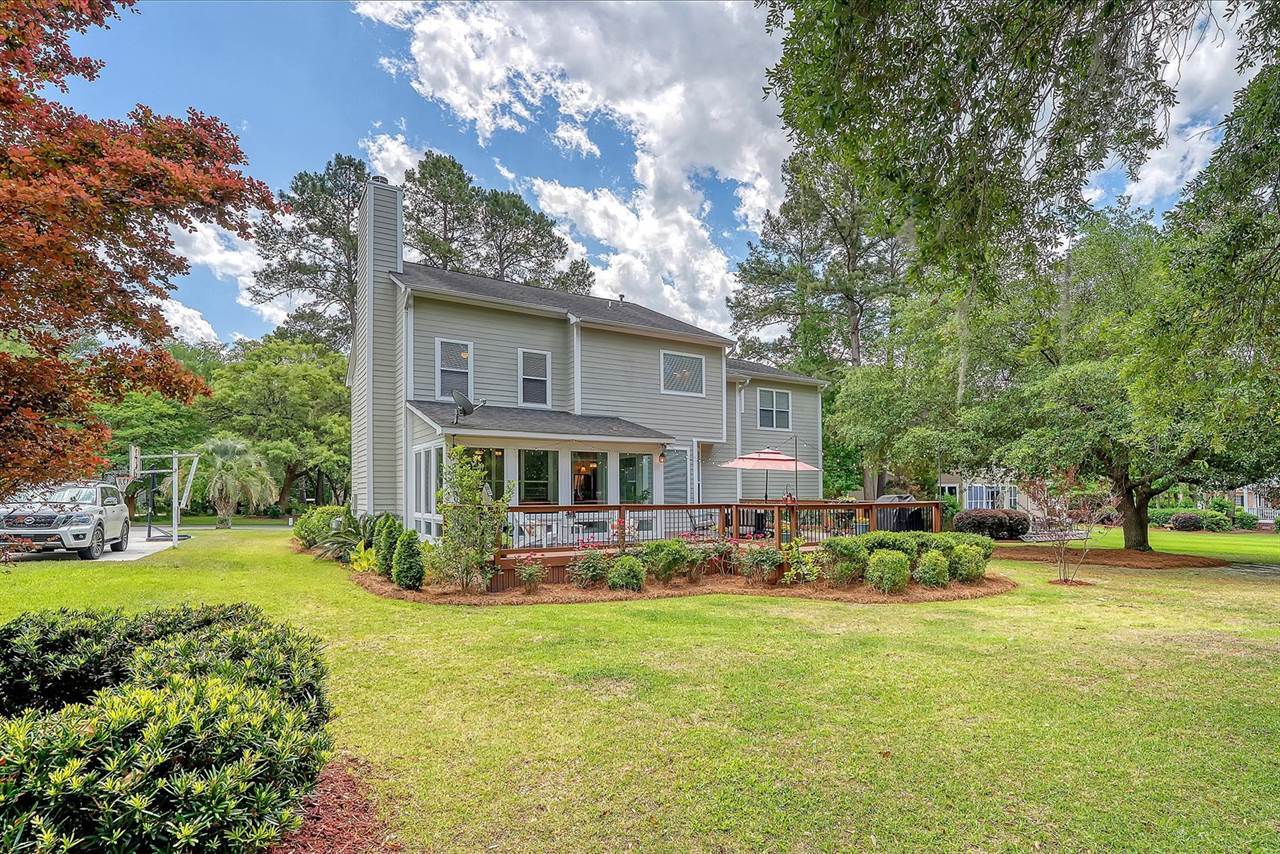 322 Clubview Road, Summerville, SC 29485